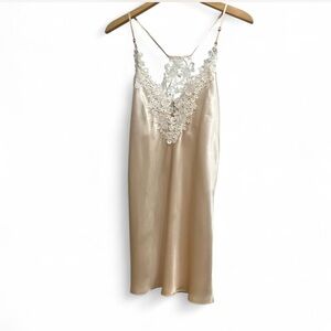 Satin Peachy Pink Lace Slip Floral Embroidered Bridal Lingerie Size Medium